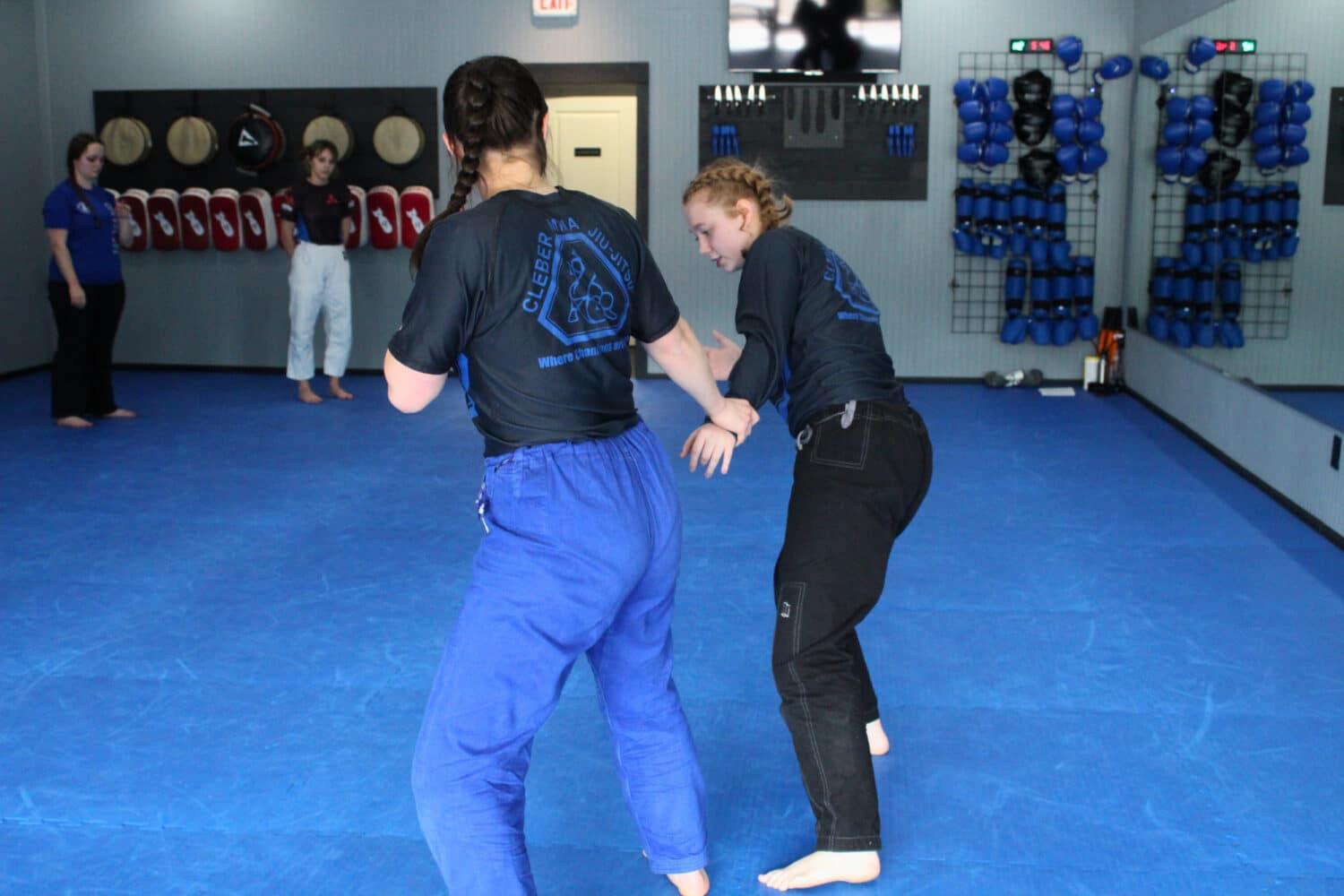 Self defense technique practice